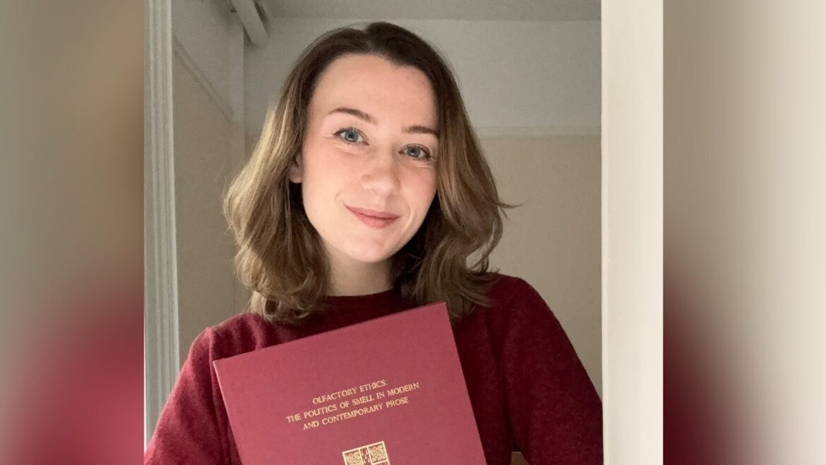 Cambridge teacher earns PhD with thesis on ‘politics of smell,’ leaves internet divided