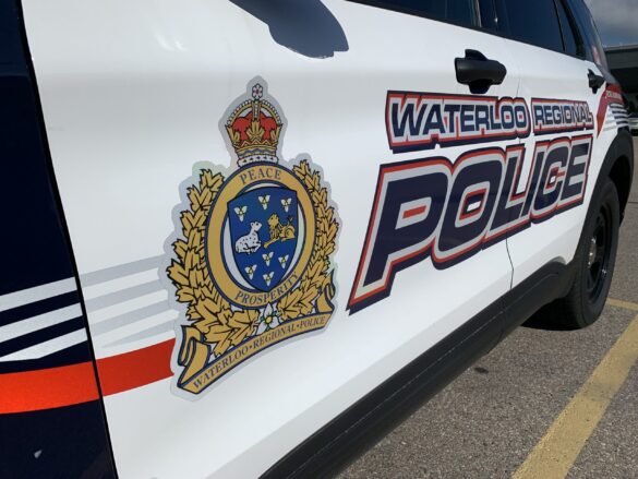 Grocery store workers, police officers assaulted by thief in Cambridge