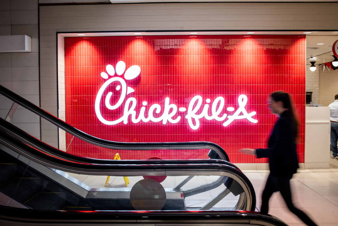 Chick-fil-A Starts the New Year with Two New Restaurant Openings in Ontario: Ottawa and Cambridge
