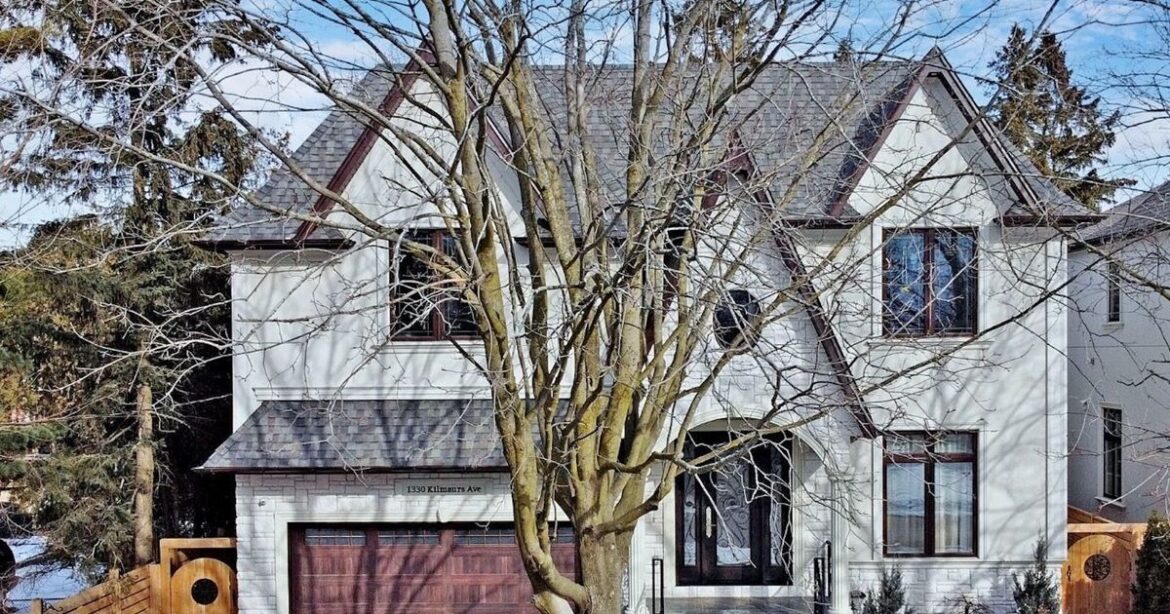 Ontario home sold at massive $800k loss a worrying window into current market